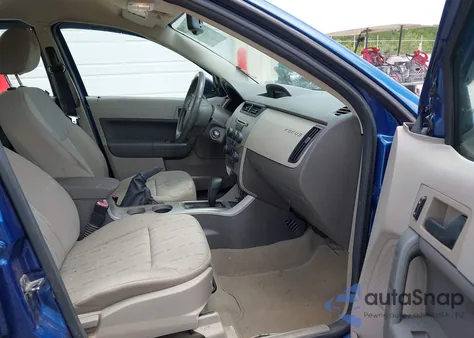 2008 Ford Focus Se/Ses z USA, uszkodzony, nr VIN 1FAHP35N48W280752